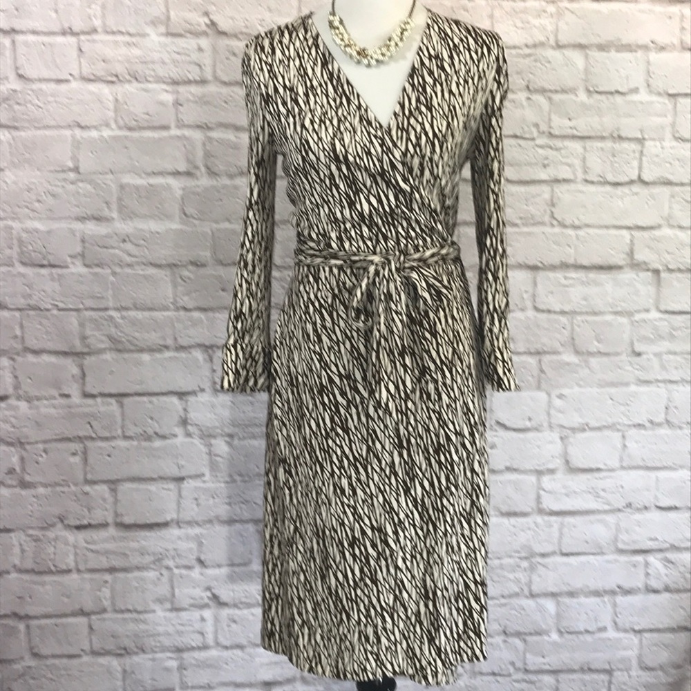 Diane Von Furstenberg brown/white wrap dress, 10